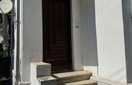 Casa rezidentiala de vanzare, cu 6 camere, 110 mp, zona Parcul Carol