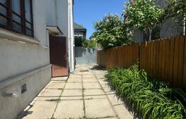 Casa rezidentiala de vanzare, cu 6 camere, 110 mp, zona Parcul Carol