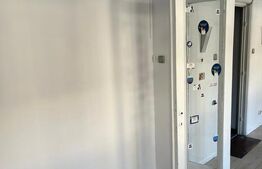 Apartament de vanzare, cu 4 camere, 90 mp, zona Calea Victoriei