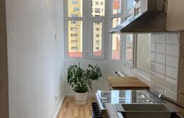 Apartament cu 2 camere, 68 mp, renovat complet, zona Unirii