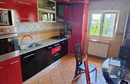 Apartament de vanzare, cu 4 camere, 92 mp, zona Delta Vacaresti