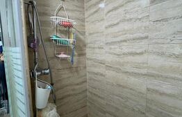 Apartament de vanzare, cu 2 camere, 38 mp, zona Bulevardul Chișinău