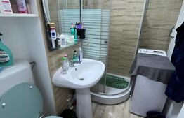 Apartament de vanzare, cu 2 camere, 38 mp, zona Bulevardul Chișinău