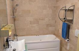 Apartament de vanzare, 73 mp, cu 2 camere, zona Pajura