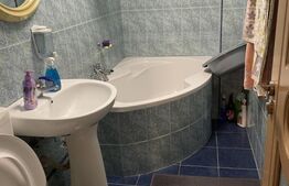 Apartament de vanzare, cu 2 camere, 61 mp, zona Sebastian 