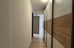 Apartament de vanzare, cu 4 camere, zona Piata Rahova 