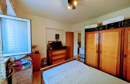 Apartament de vanzare, cu 3 camere, 65 mp, decomandat, Piața Victoriei