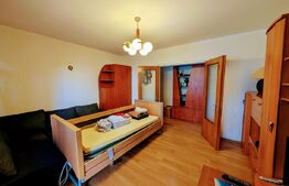 Apartament de vanzare, cu 3 camere, 65 mp, decomandat, Piața Victoriei