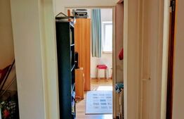 Apartament de vanzare, cu 3 camere, 65 mp, decomandat, Piața Victoriei