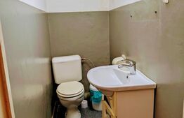 Apartament de vanzare, cu 3 camere, 65 mp, decomandat, Piața Victoriei