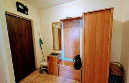 Apartament de vanzare, cu 3 camere, 65 mp, decomandat, Piața Victoriei