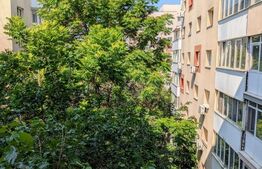 Apartament de vanzare, cu 3 camere, 65 mp, decomandat, Piața Victoriei