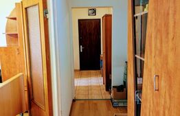 Apartament de vanzare, cu 3 camere, 65 mp, decomandat, Piața Victoriei