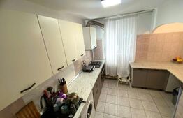 Apartament de vanzare, cu 3 camere, zona Brâncoveanu 