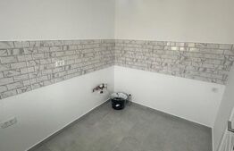 Apartament de vanzare, cu 2 camere, 58 mp, zona 1 Mai