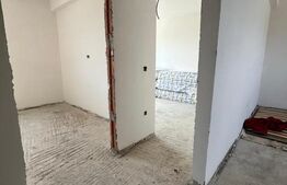 Casa cuplata , 98.7 mp utili, 300mp teren.