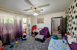 Apartament cu 3 camere, 68 mp utili, etaj 3, zona Pajura 