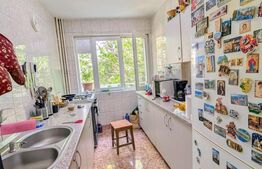 Apartament cu 3 camere, 68 mp utili, etaj 3, zona Pajura 