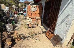 Casa individuala batraneasca demolabila + teren de 280 mp, zona Pallady