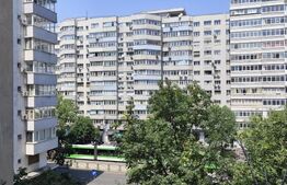 Apartament cu 4 camere decomandat, 90 mp, zona Titulescu