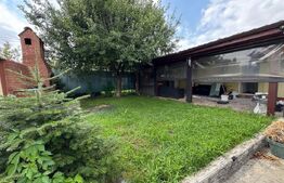 Casa de vanzare, curte 398mp, zona Crangasi