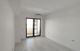 Penthouse SunLake Residence, 3 Terase, Supravegheat Video, Vedere Lac