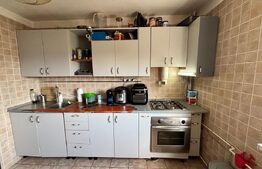 Apartament 3 camere, 74 mp, decomandat – Timpuri Noi