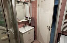 Apartament 2 camere, 51 mp, decomandat – demisol uscat, ideal de locuit.