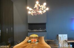 La etajul 11, unde orașul se termină și începe cerul, un penthouse de designer