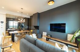 La etajul 11, unde orașul se termină și începe cerul, un penthouse de designer