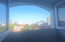 Apartament de vanzare, cu 2 camere, zona Stefan cel Mare  