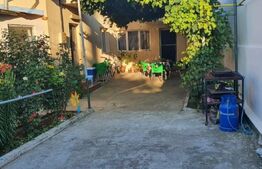 Casa de vanzare, 3 camere, teren 211 mp--Colosseum