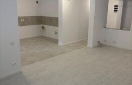 Apartament tip vilă, 4 camere, 3 niveluri, curte proprie 40 mp, intrare separata