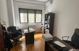 Apartament cu 4 camere, 137.36 mp, zona Primaverii