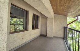 Casă D+P+E+M – 175 mp utili, curte 94 mp – Brâncoveanu/Tineretului