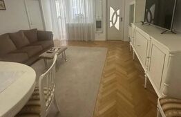 Apartament de vanzare, cu 3 camere, zona Universitate – Ateneul Român