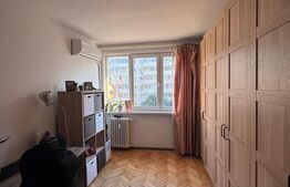 Apartament de 3 camere, 57 mp, zona Stefan cel Mare