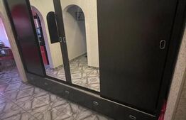 Apartament cu 2 camere, decomandat – Strada Moinești, București