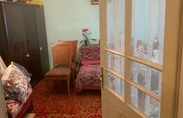 Casă de vânzare, 3 camere, zonă liniștită, București