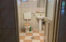 Casă de vânzare, 3 camere, zonă liniștită, București