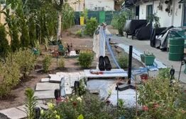 Teren 370 m² cu casă demolabilă, curent, apă, gaz, canalizare, zonă Antiaeriană