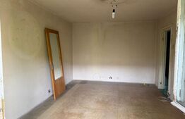 Apartament de vanzare, 4 camere, 83 mp, decomandat, etaj 1, Rahova – Șos. Sălaj