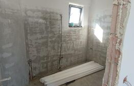 Apartament cu 3 camere, tip penthouse, 63 mp, zona Rond Gherghiței