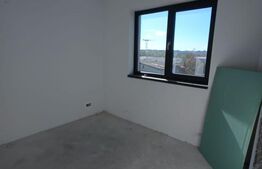 Apartament cu 3 camere, tip penthouse, 63 mp, zona Rond Gherghiței