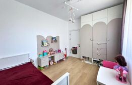 Apartament cu 4 camere + curte proprie, aproape de Casa Presei