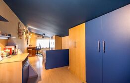 Duplex generos 288 mp, Metrou Apărătorii Patriei