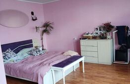 Casă modernă cu terasă și curte amenajată, centru Berceni