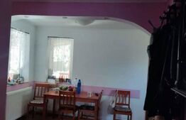 Casă modernă cu terasă și curte amenajată, centru Berceni