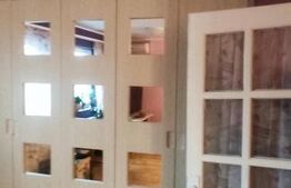 Casă modernă cu terasă și curte amenajată, centru Berceni