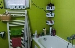 Casă modernă cu terasă și curte amenajată, centru Berceni